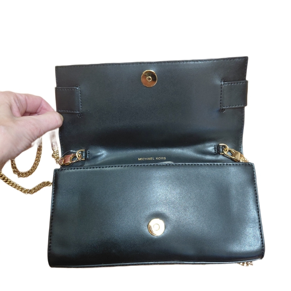 Michael Kors Bellamie COOL Black Leather Crossbody Clutch with Gold Chain - Picture 7 of 15